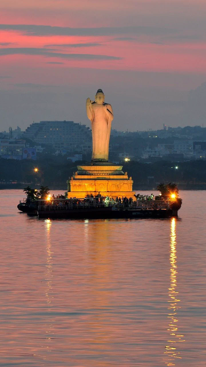 Hussain sagar