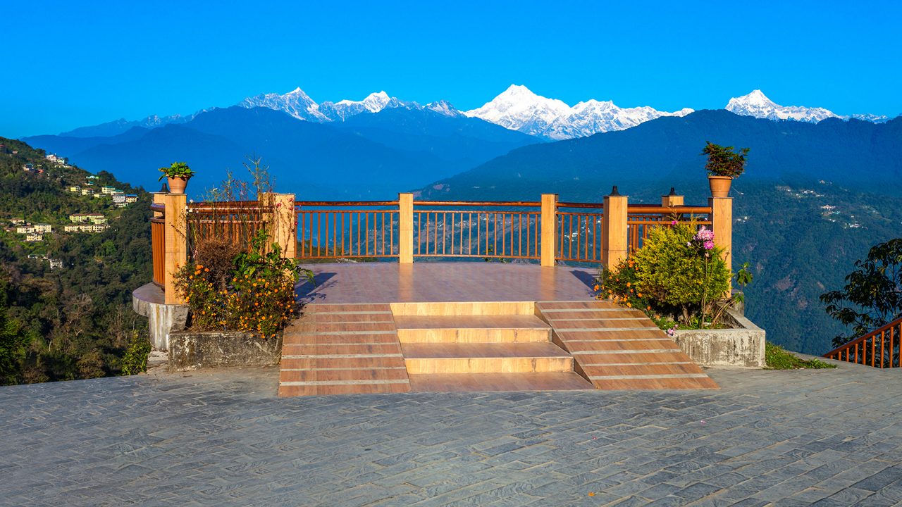 Tashi Viewpoint
