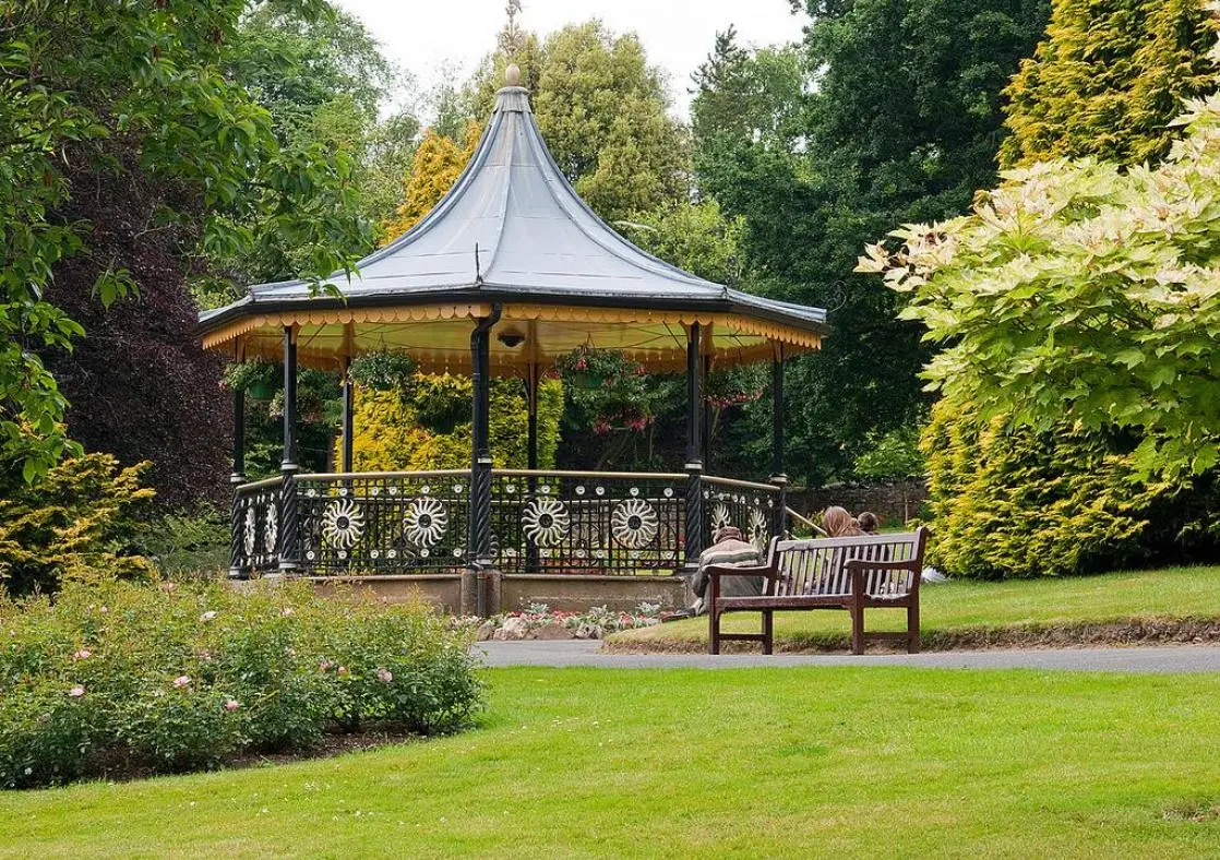 Victoria Garden
