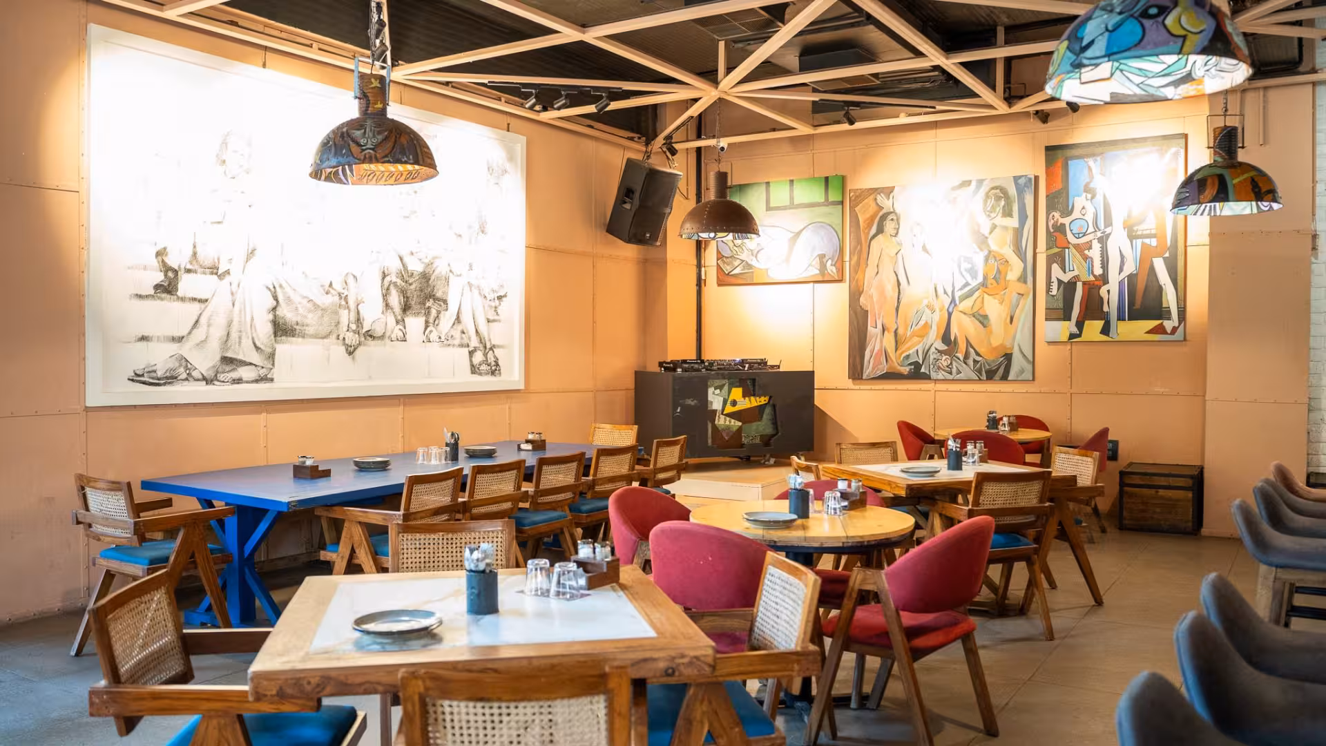 Pablo - The Art Cafe' & Lounge